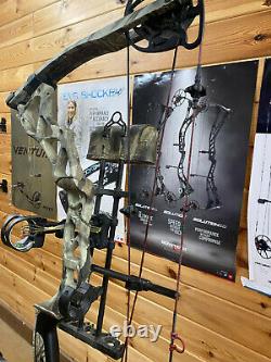 Nice USED Bowtech Assassin RH compound bow, 50 60lb RAK Camo Hunting Bow