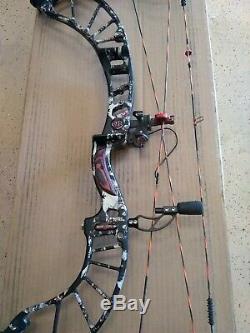 OBSESSION DEFCON 6 BOW RH 29 65 lbs setup rest peep and loop Archery Hunting