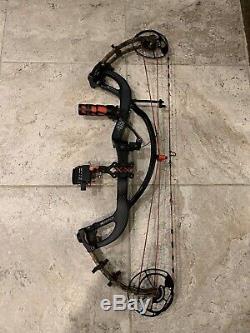 PSE Carbon Air Compound Bow 32 Right Handedd Archery Hunting