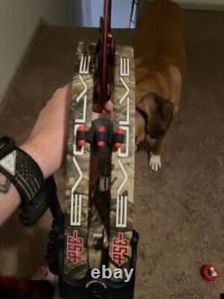 PSE EVOLVE 31 HL RH Compound Bow Ready to Hunt 70# 24.5-30 338-346fps