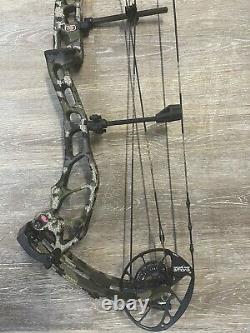 PSE EVO NXT 33 Compound Hunting Bow 26.5 to 32 RH 60# to 70# KUIU VERDE