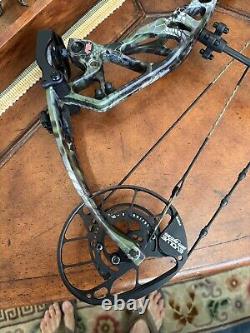 PSE Evoke 31 EC, 65 lb, ATA/IBO Speed 342 fps, Draw 24.5-30 Let-off 80-90%