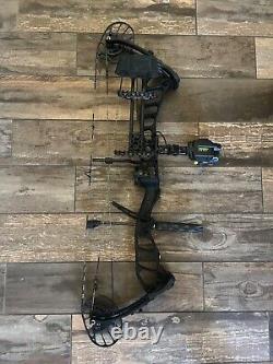 PSE compound bow WITH GARMIN XERO, BRAND NEW STRING, quiver and whisker biscuit