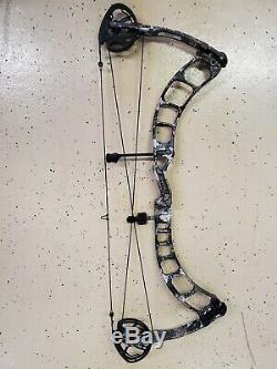 Prime Centergy Hybrid Bow Compound Hunting 70# 29.5 RH Optifade Elevate