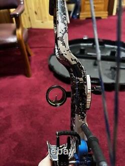 Prime Shift Compound Bow (Ready To Hunt). Comes With Everything Needed