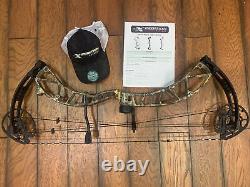 Xpedition x33 RH 70# Realtree Excape compound bow