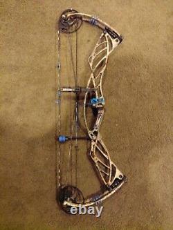 Complexe De Defiant De Hoyt Bow