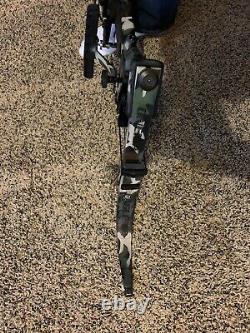 Grande Condition Oneida Eagle Aero Force Fishing Hunting Bow Right Med 50 Lb